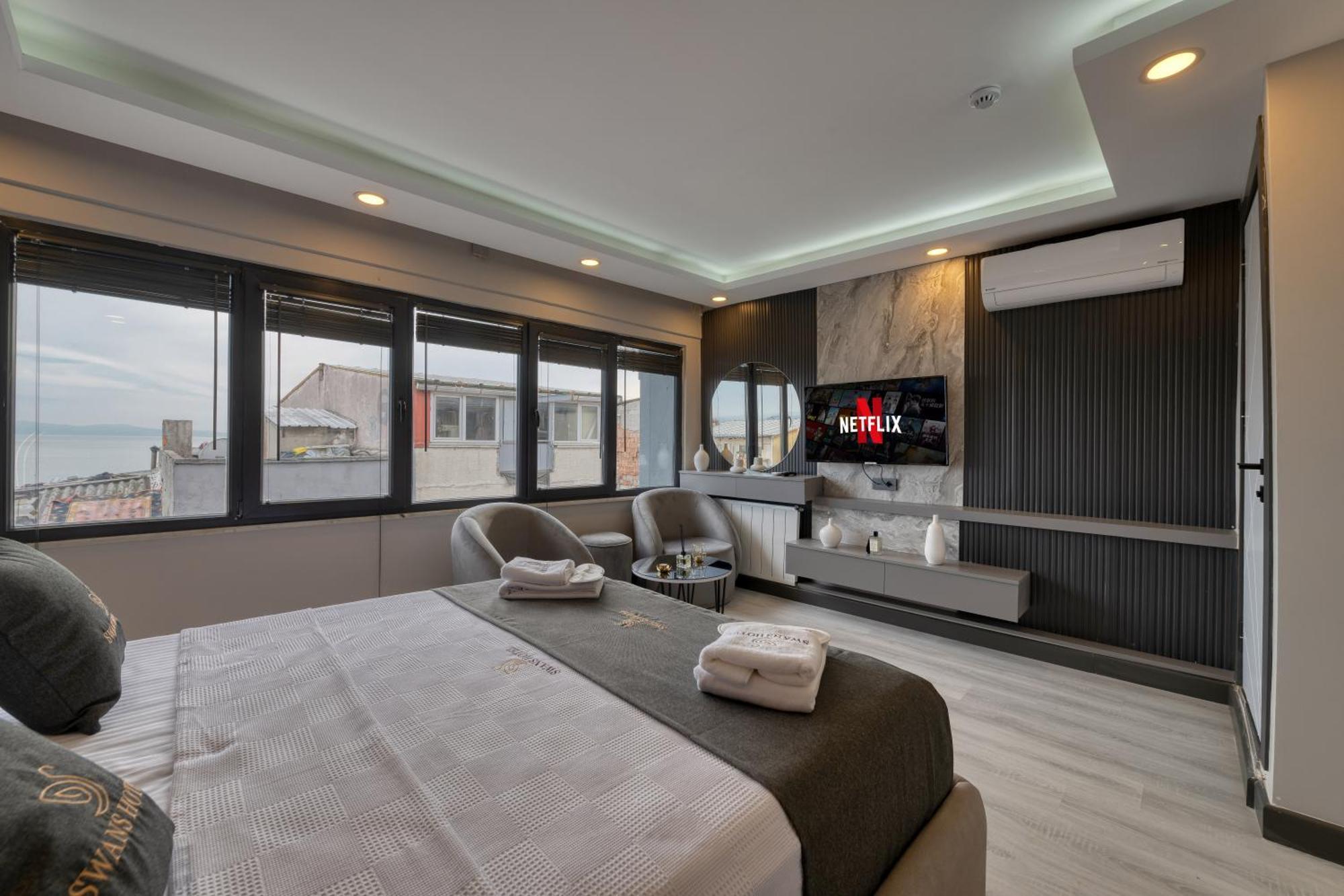 Swans Hotel Old City Grand Bazar — Photos 2